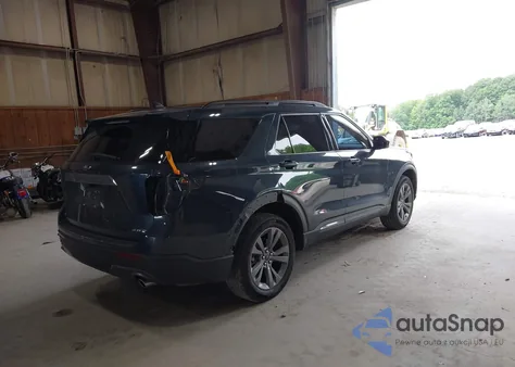 2022 Ford Explorer Xlt z USA, uszkodzony, nr VIN 1FMSK8DH7NGB94019